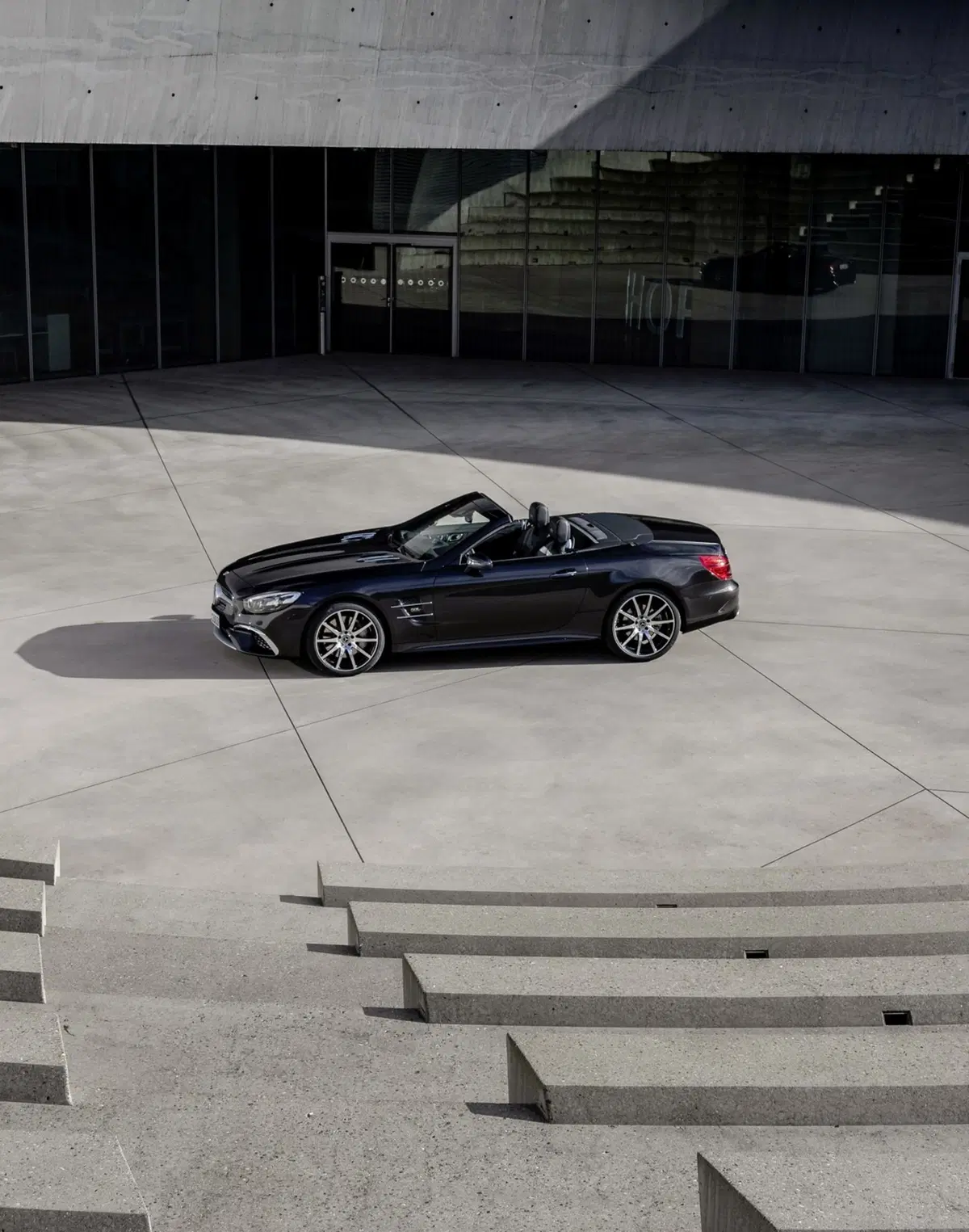 Mercedes SL Grand Edition: dettagli speciali per la cabrio (5)
