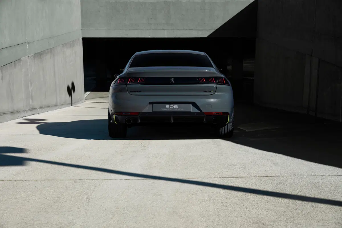 Peugeot 508 Peugeot Sport Engineered, la concept ibrida a Ginevra (5)