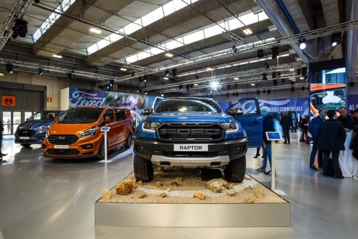 Nuovo Ranger Raptor: il super pick-up Ford anche in Italia [video] (8)