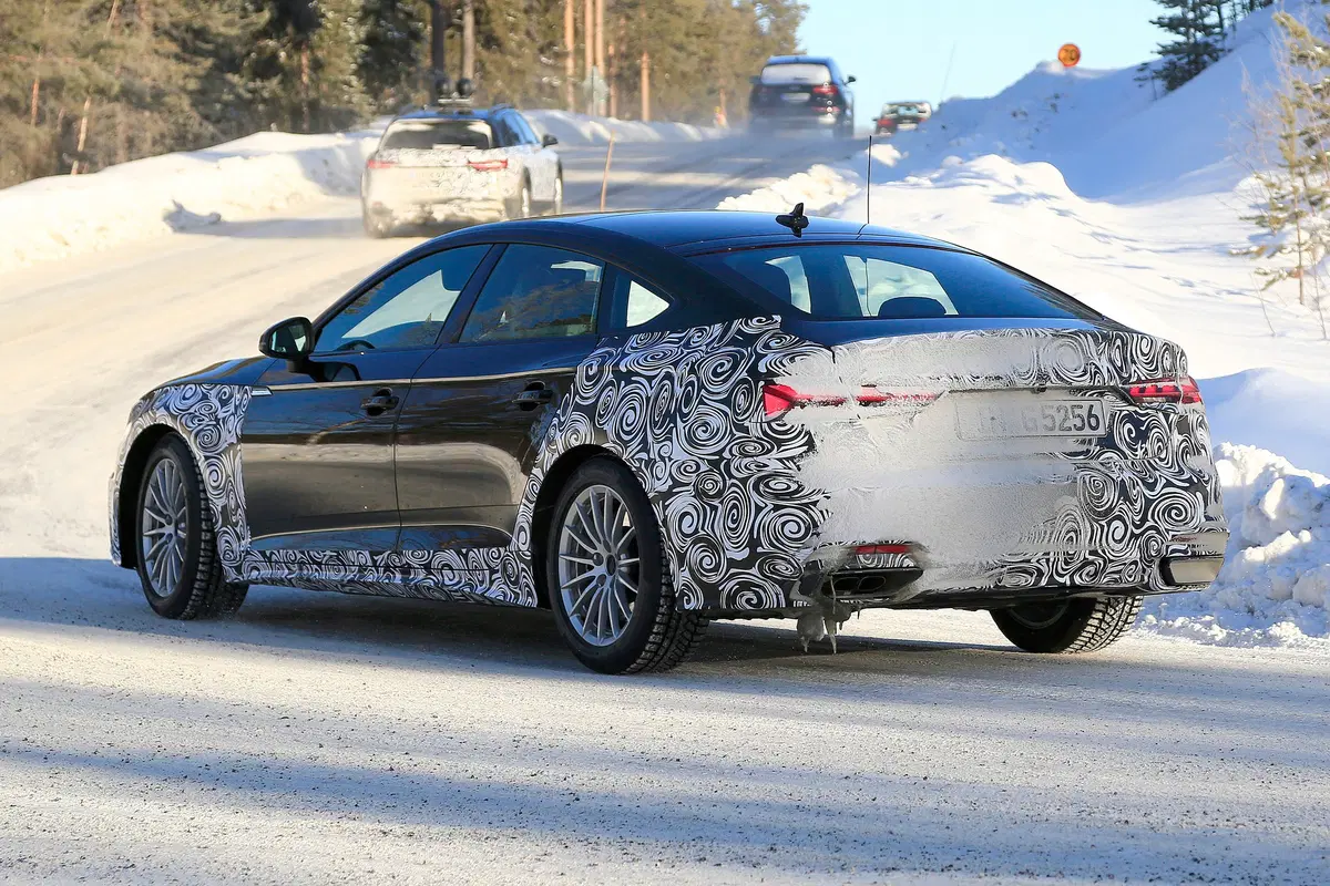 Audi A5 Sportback, arriva il facelift (8)