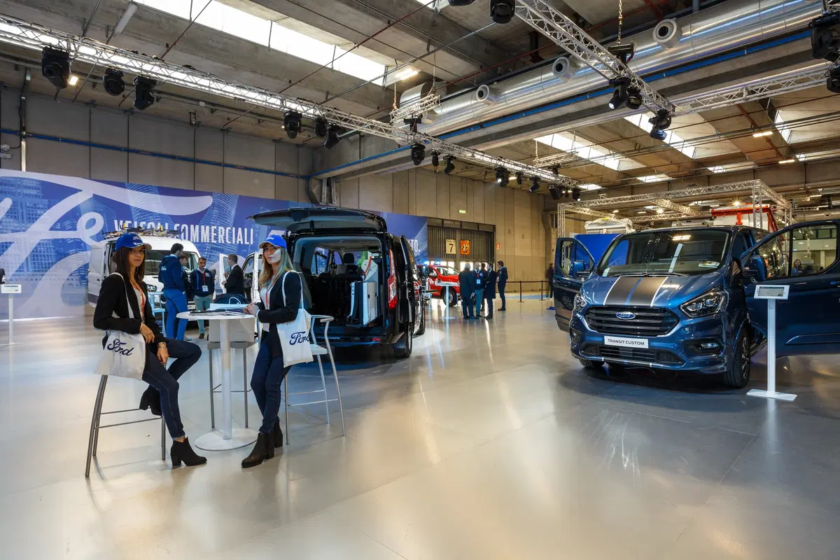 Transpotec Logitec 2019, Ford: rinnovamento gamma commerciali e servizi dedicati [video] (15)