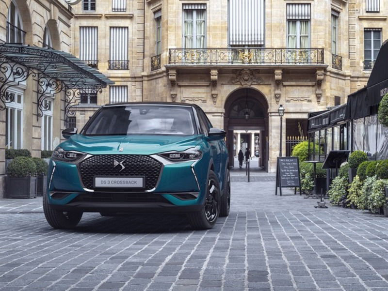 Ds DS 3 DS 3 Crossback PureTech 155 aut. La Première