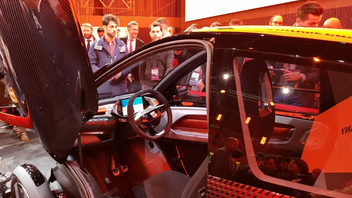 Primo veicolo Seat indipendente da VW: l’elettrico Minimó a due posti [video] (8)