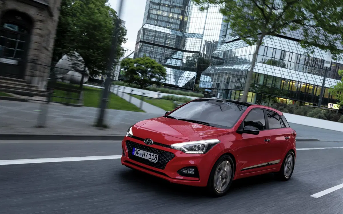 Hyundai i10 e i20 ConnectLine, le “small” sono più connesse (2)