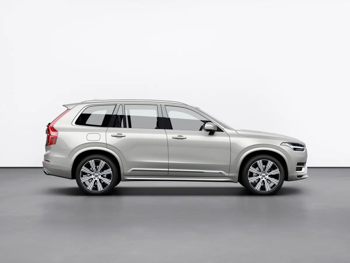 Volvo XC90, tempo di restyling (leggero) (2)