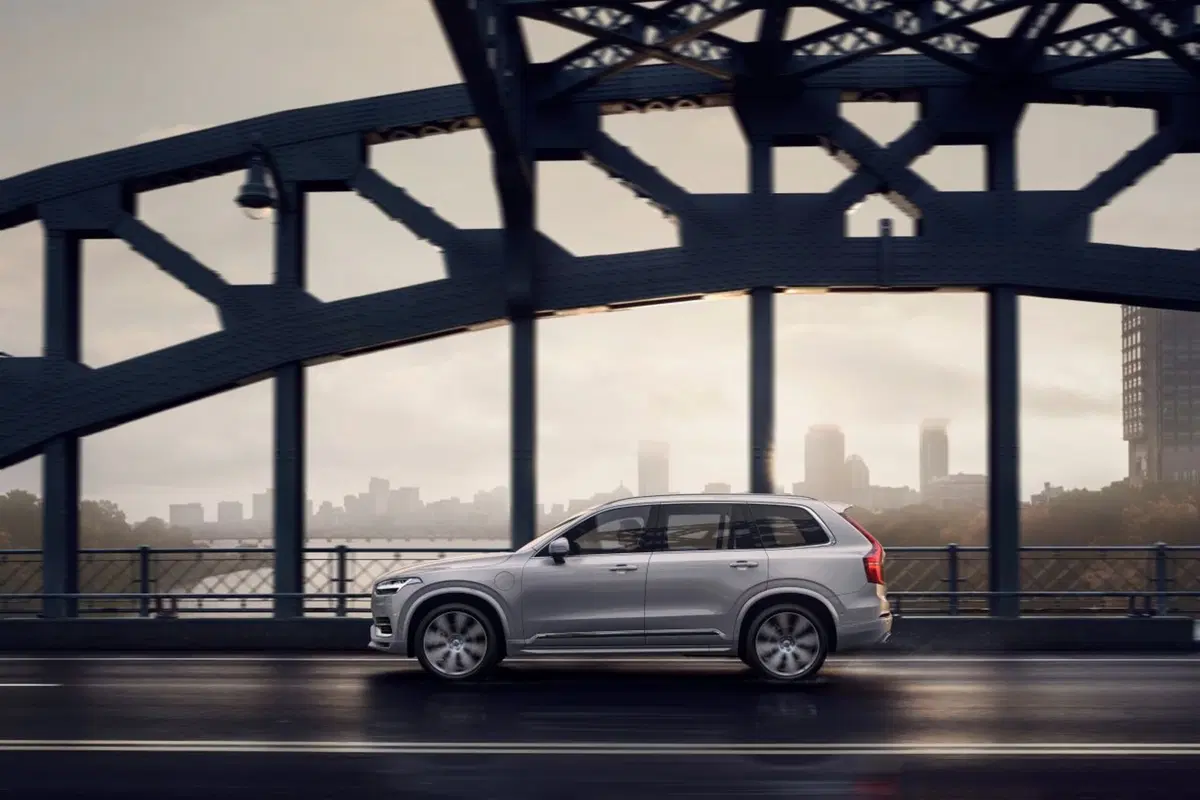 Volvo XC90, tempo di restyling (leggero) (8)