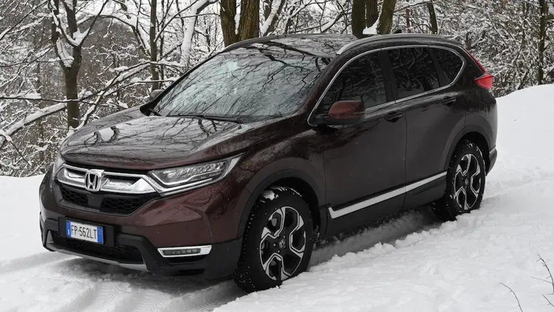 Honda CR-V 1500 VTEC 4x4, al Colle Braida con la neve 