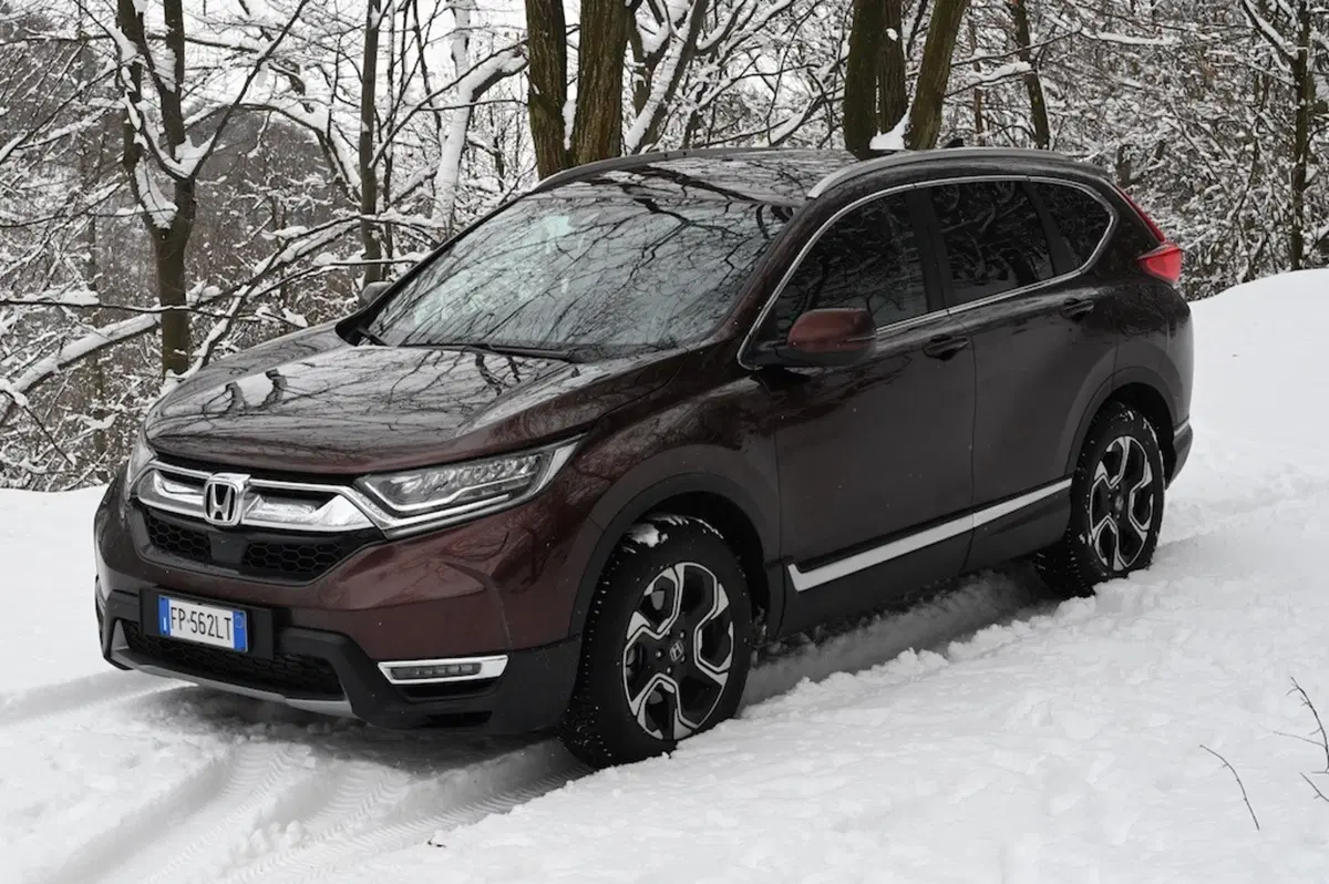 Honda CR-V 1500 VTECH 4x4, al Colle Braida con la neve  (5)