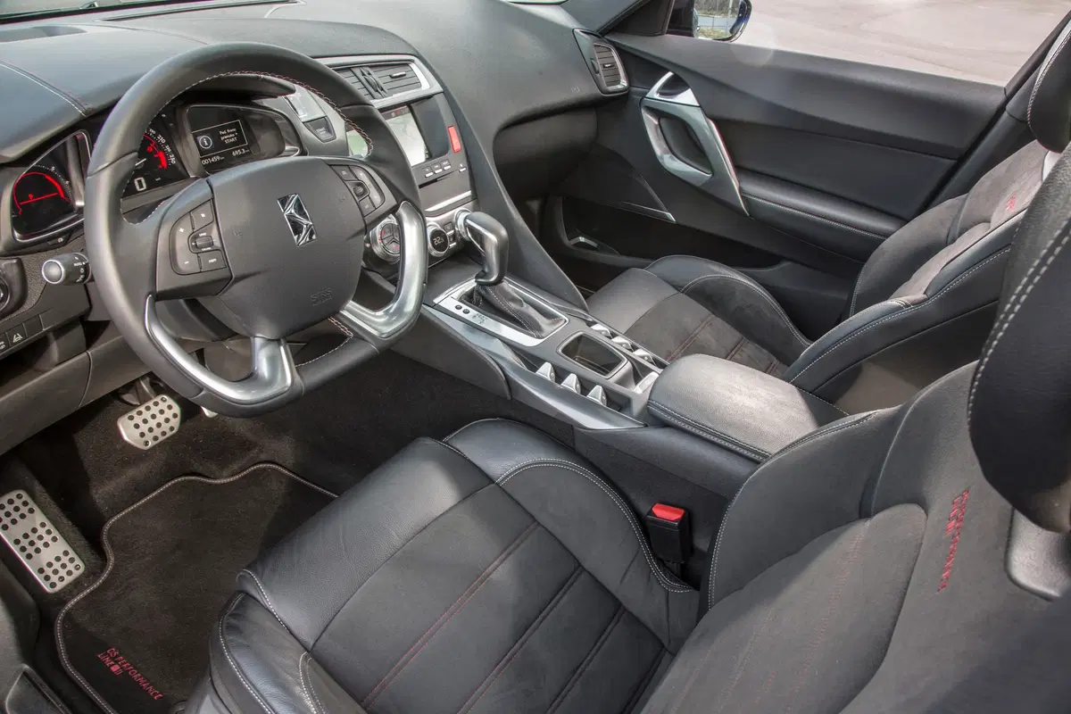 Ds DS 5 (2011-18) (6)