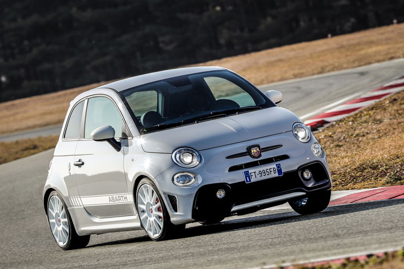 La Abarth 595 esseesse