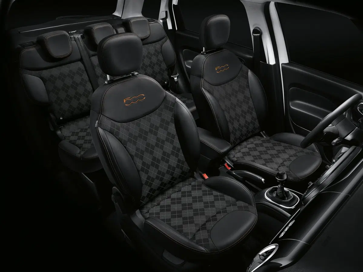 Fiat 500, 500X e 500L: allestimento speciale per i 120 anni (4)