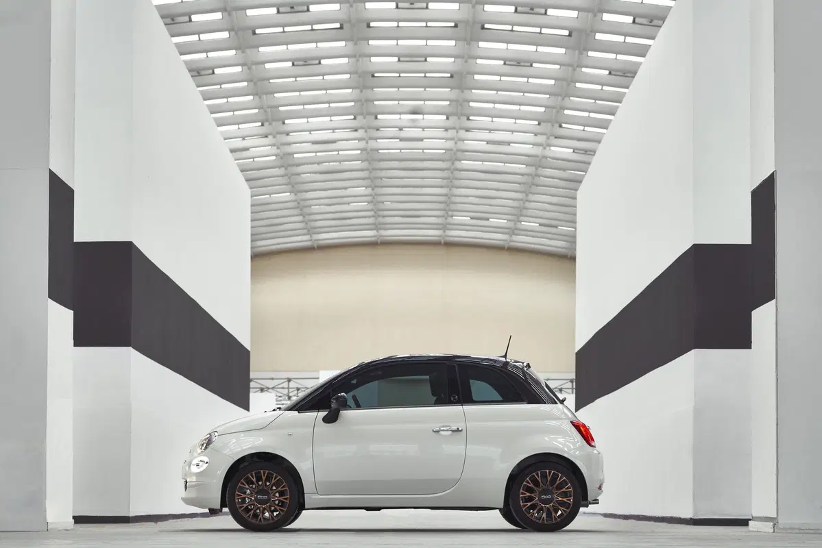 Fiat 500, 500X e 500L: allestimento speciale per i 120 anni (2)