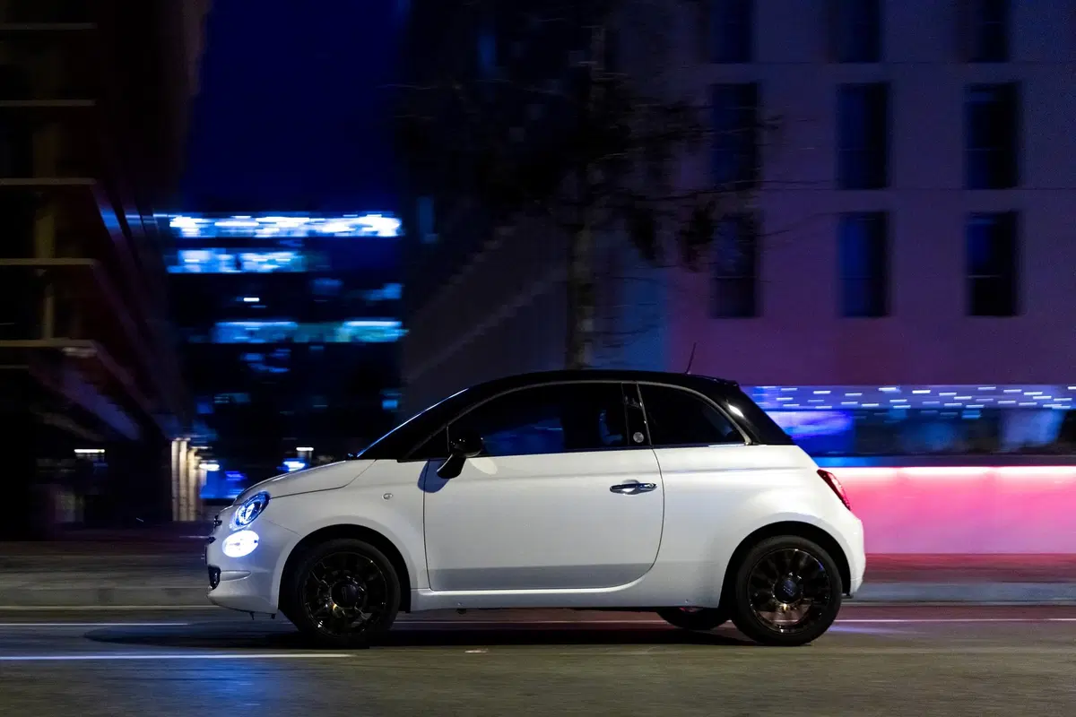 Fiat 500, 500X e 500L: allestimento speciale per i 120 anni (11)