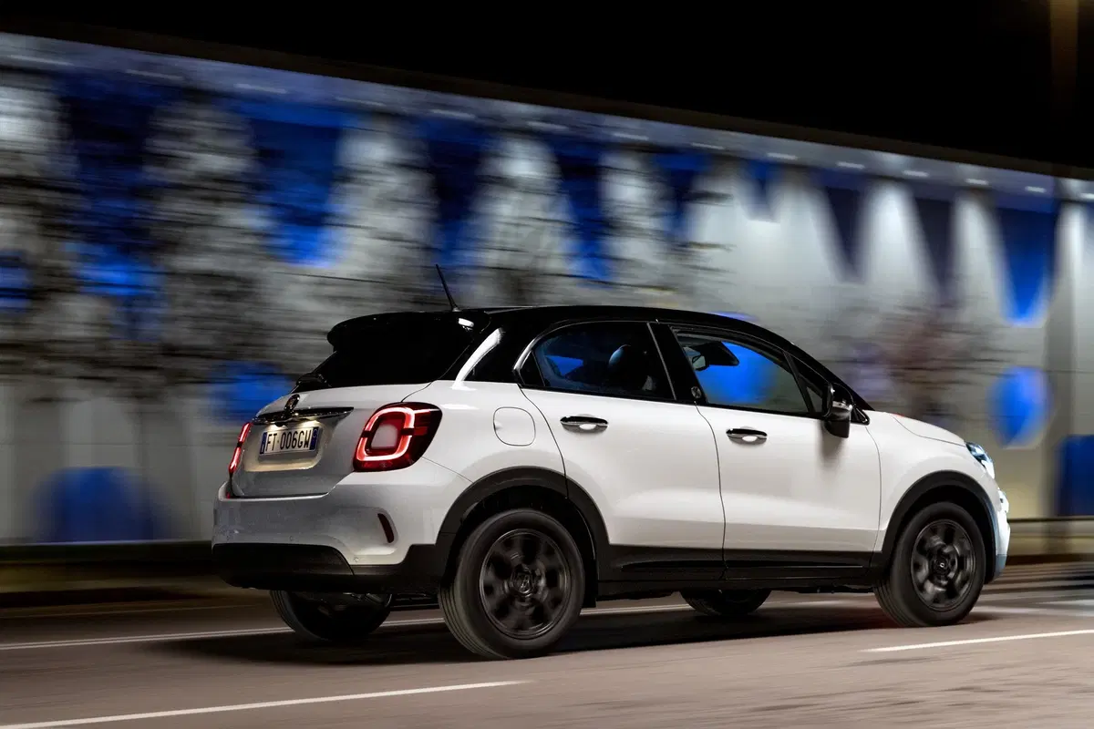 Fiat 500, 500X e 500L: allestimento speciale per i 120 anni (12)