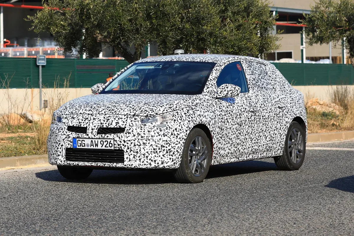 Opel Corsa: verso la nuova generazione, anche elettrica (8)