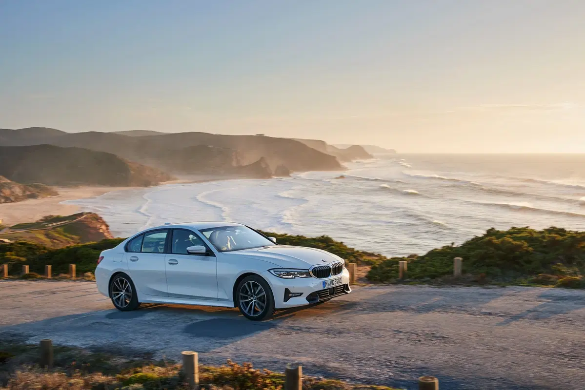 BMW Serie 3 2019 | La G20 è spaziosa e tecnologica [Video] (12)