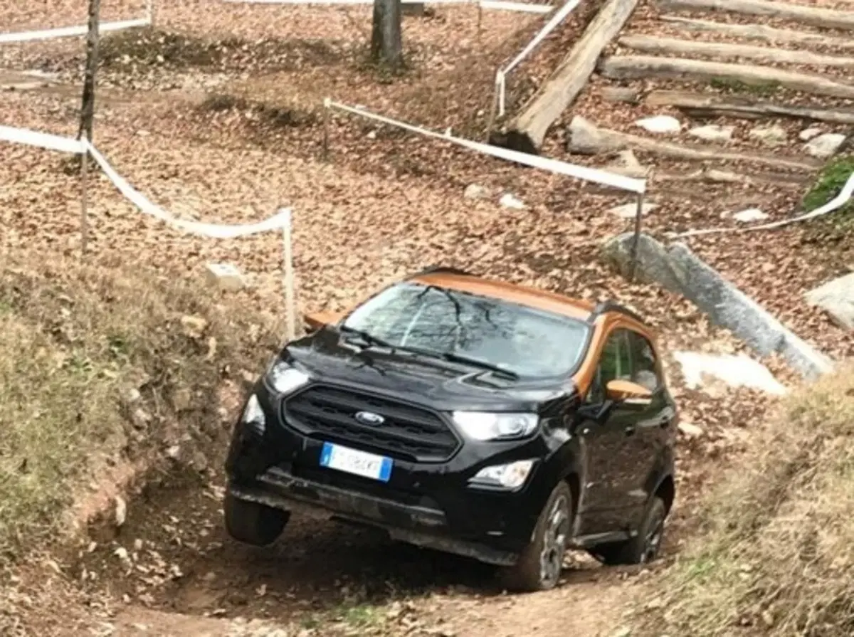 Ford Ecosport AWD, Come va in... Fuoristrada [Video]