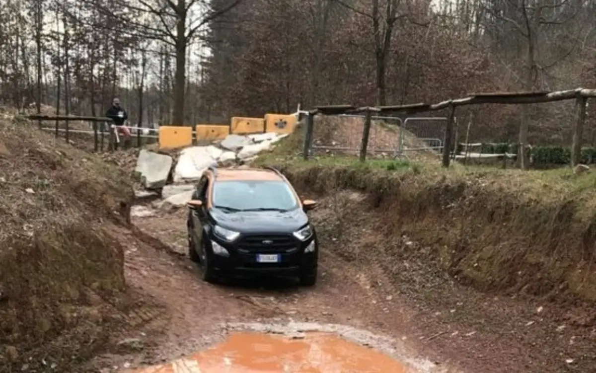 Ford Ecosport AWD, Come va in... Fuoristrada [Video] (4)