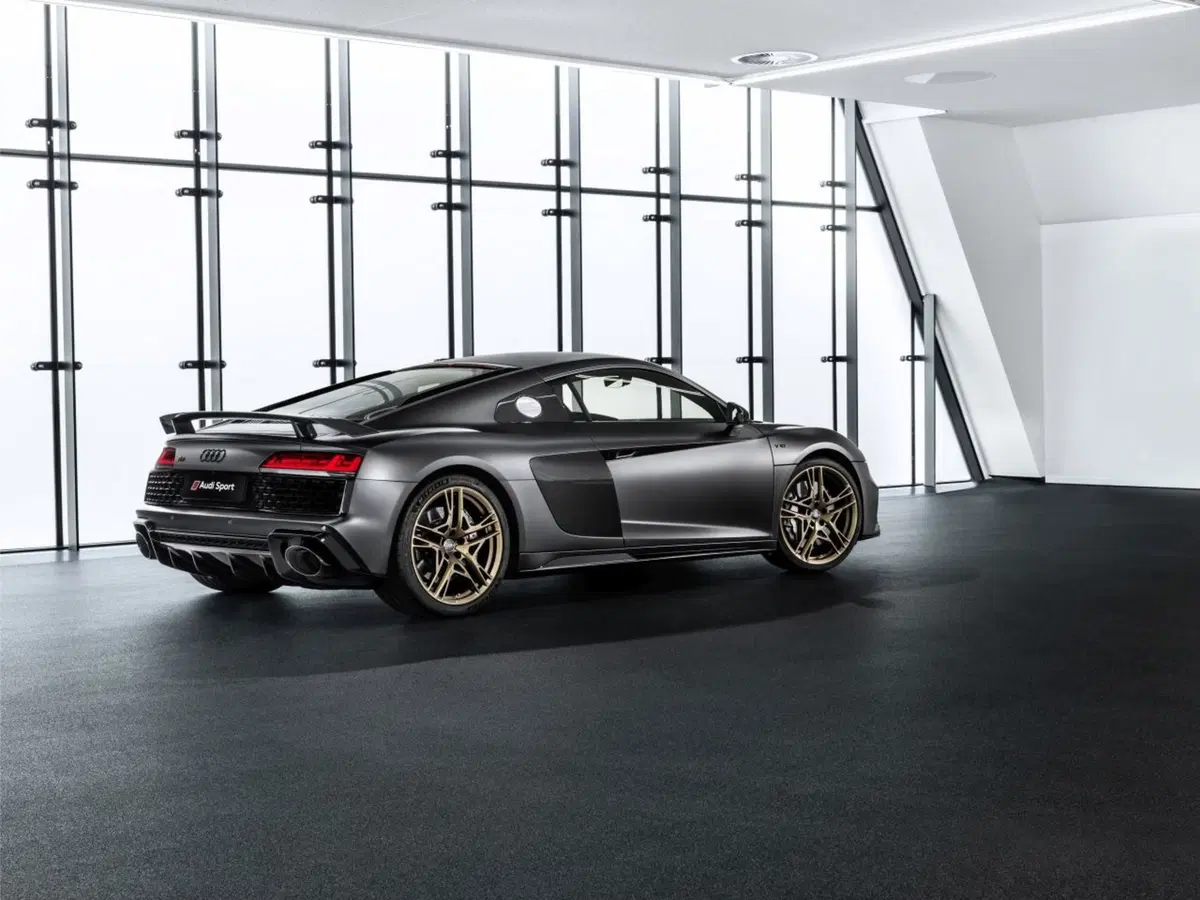 Audi R8 V10 Decennium, per celebrare i 10 anni del V10 (5)