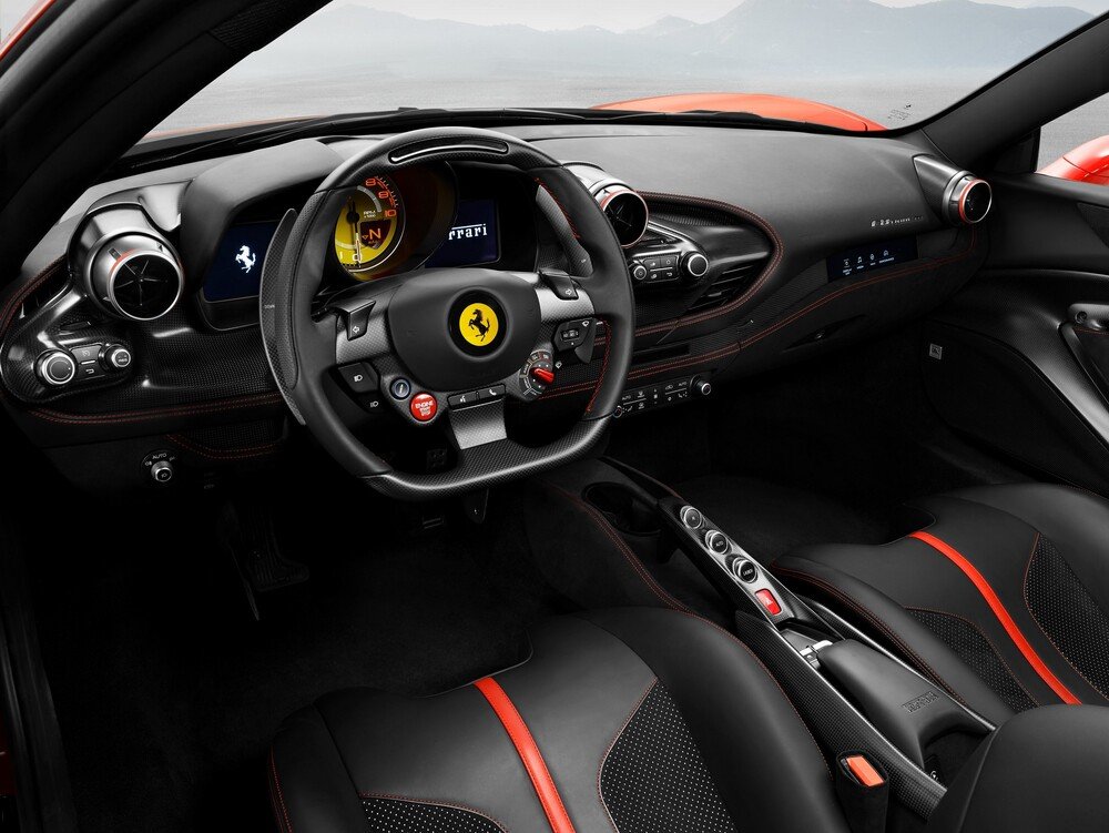 I nuovi interni della Ferrari F8 Tributo