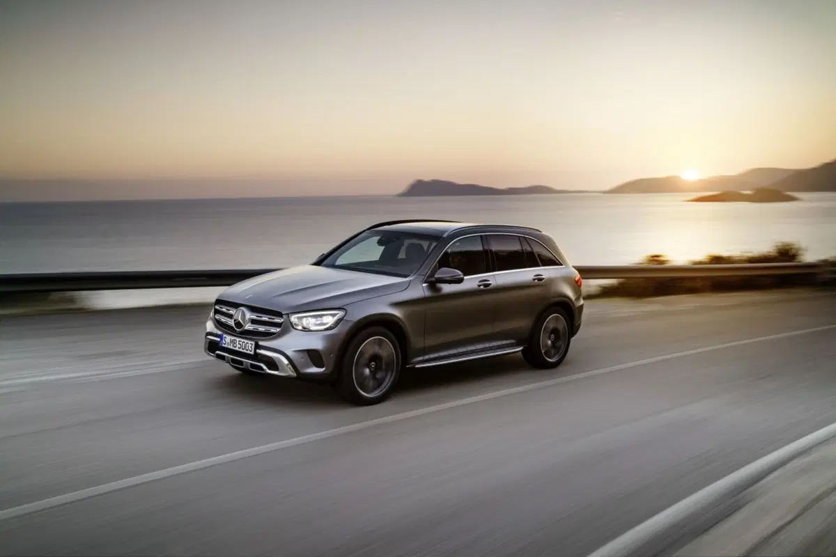 Mercedes GLC, il restyling al Salone di Ginevra 2019 (19)