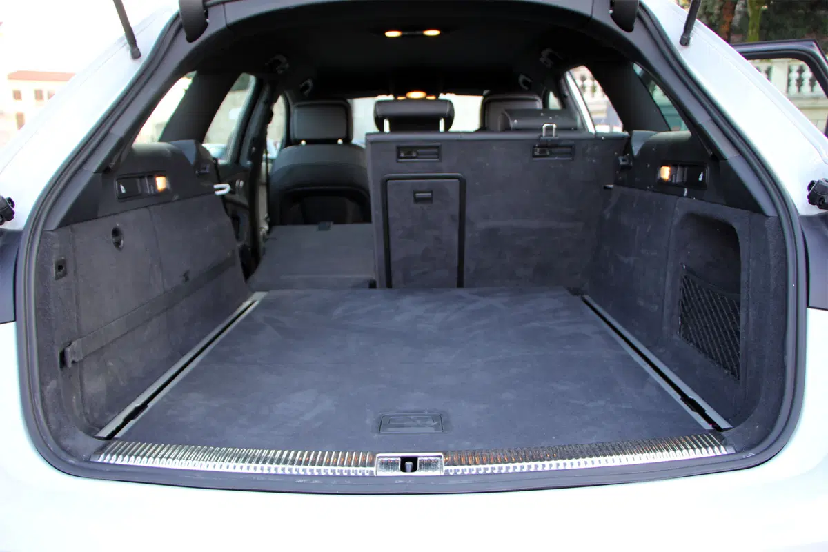 Audi A6 restyling, evoluzione costante (43)