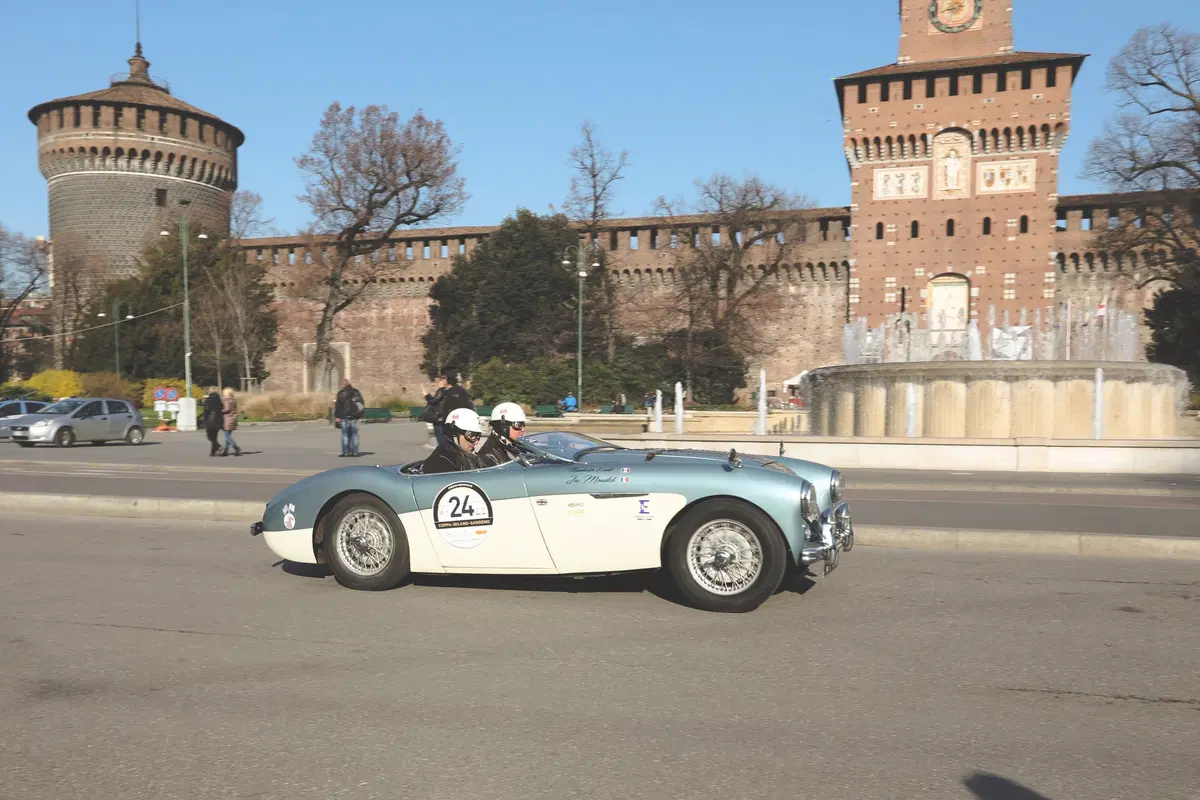 Coppa Milano Sanremo: 70 auto classiche e 5 Moto Guzzi di Moto.it pronte!  (16)