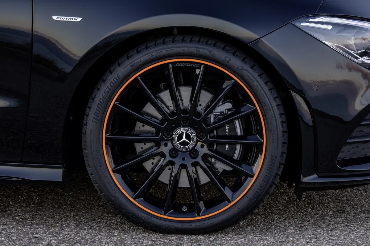 Mercedes CLA 2019: prezzi da 34.000 euro, arriva a maggio [Video] (8)