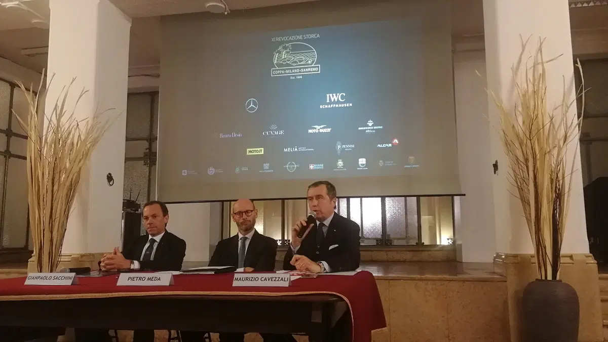 Coppa Milano Sanremo: 70 auto classiche e 5 Moto Guzzi di Moto.it pronte!  (21)