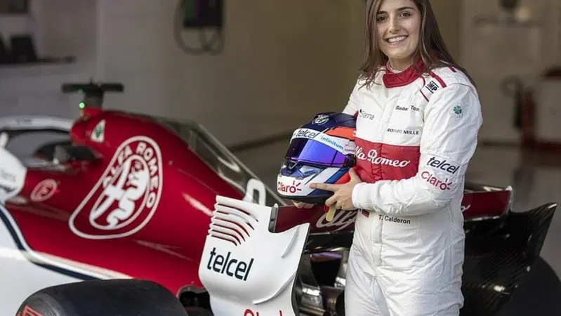 Alfa Romeo Racing, Tatiana Calderon confermata test driver per il 2019
