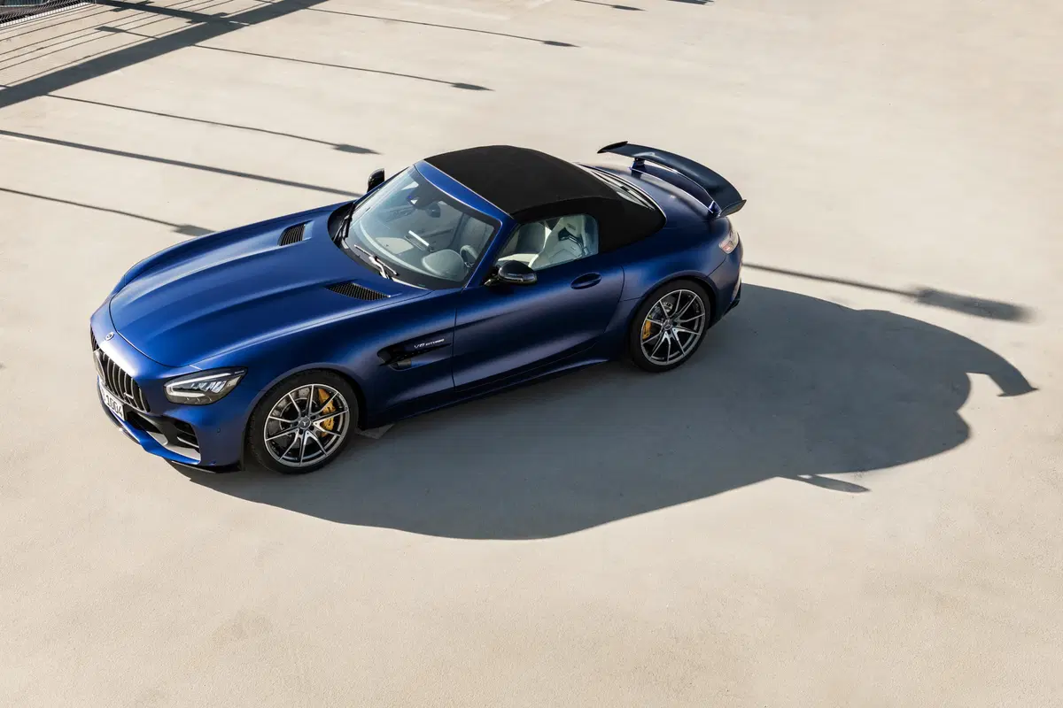 Mercedes AMG GT R Roadster, debutto al Salone di Ginevra 2019 (7)