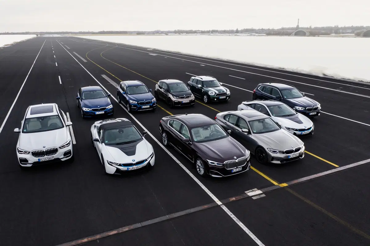 BMW, le ibride Plug-In al Salone di Ginevra 2019