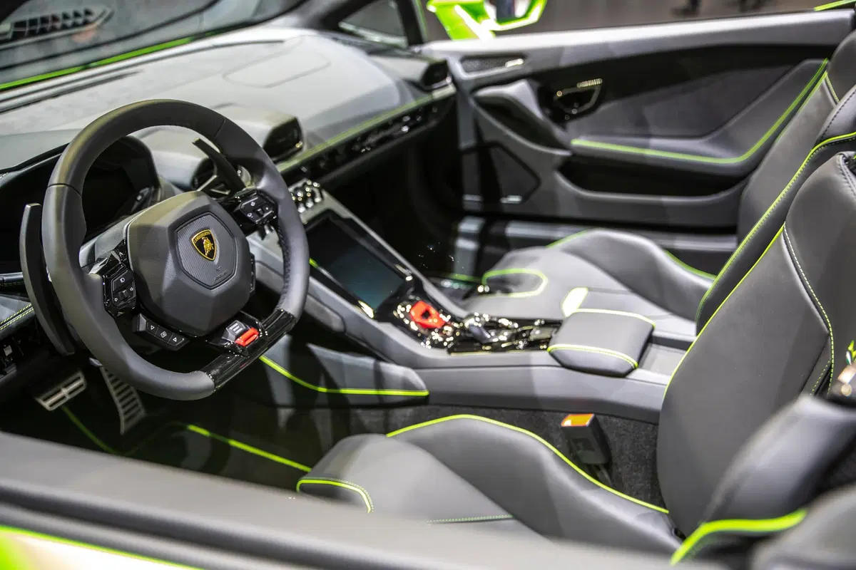 Lamborghini Huracan EVO Spyder al Salone di Ginevra 2019 [Video] (3)