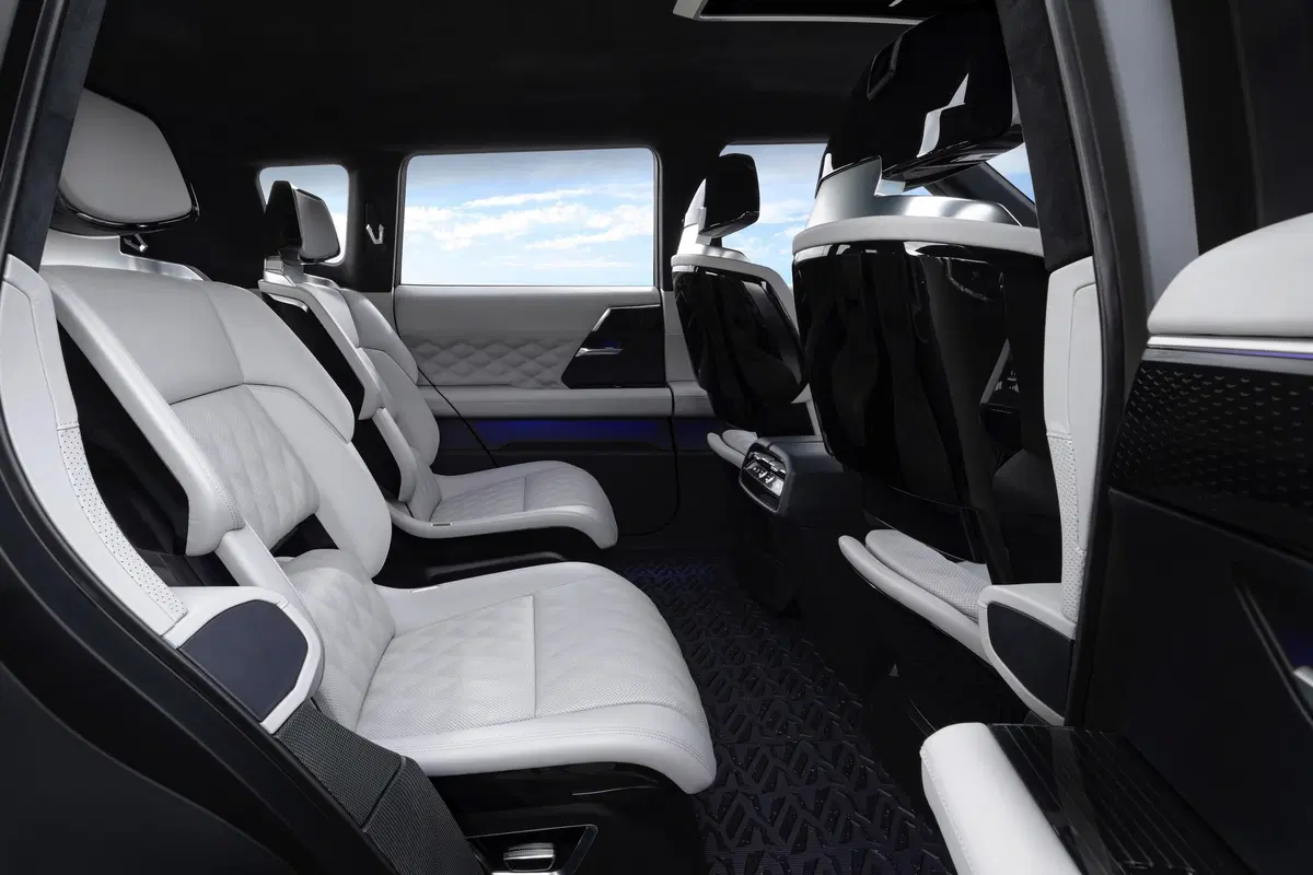 Mitsubishi Engelberg Tourer: concept al Salone di Ginevra 2019 (10)