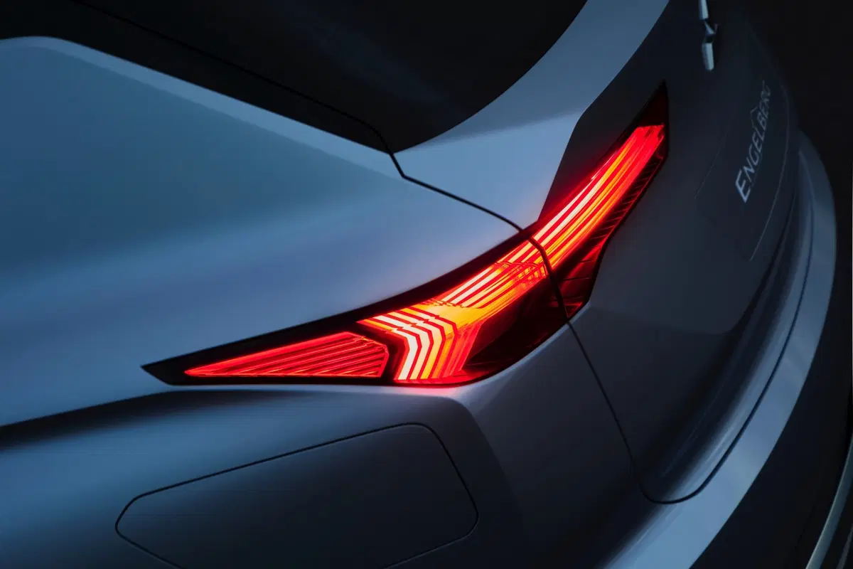 Mitsubishi Engelberg Tourer: concept al Salone di Ginevra 2019 (16)