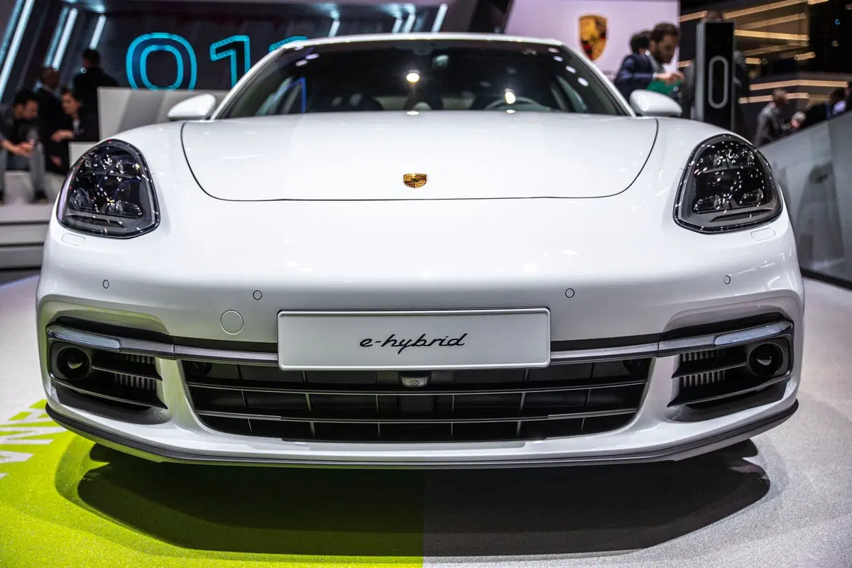 Porsche al Salone di Ginevra 2019 (18)