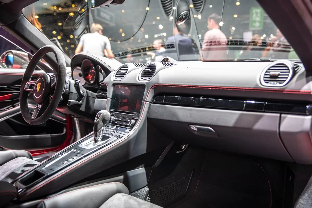 Porsche al Salone di Ginevra 2019 (28)