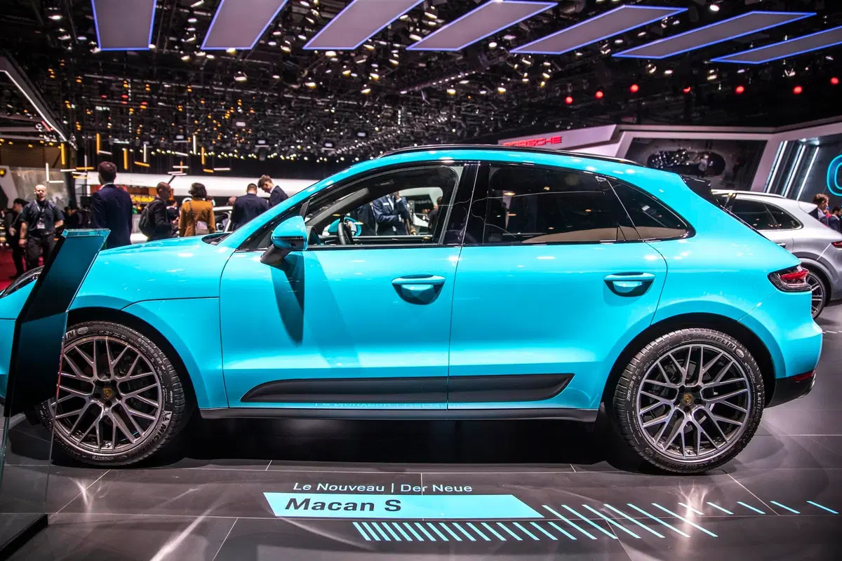 Porsche al Salone di Ginevra 2019 (31)