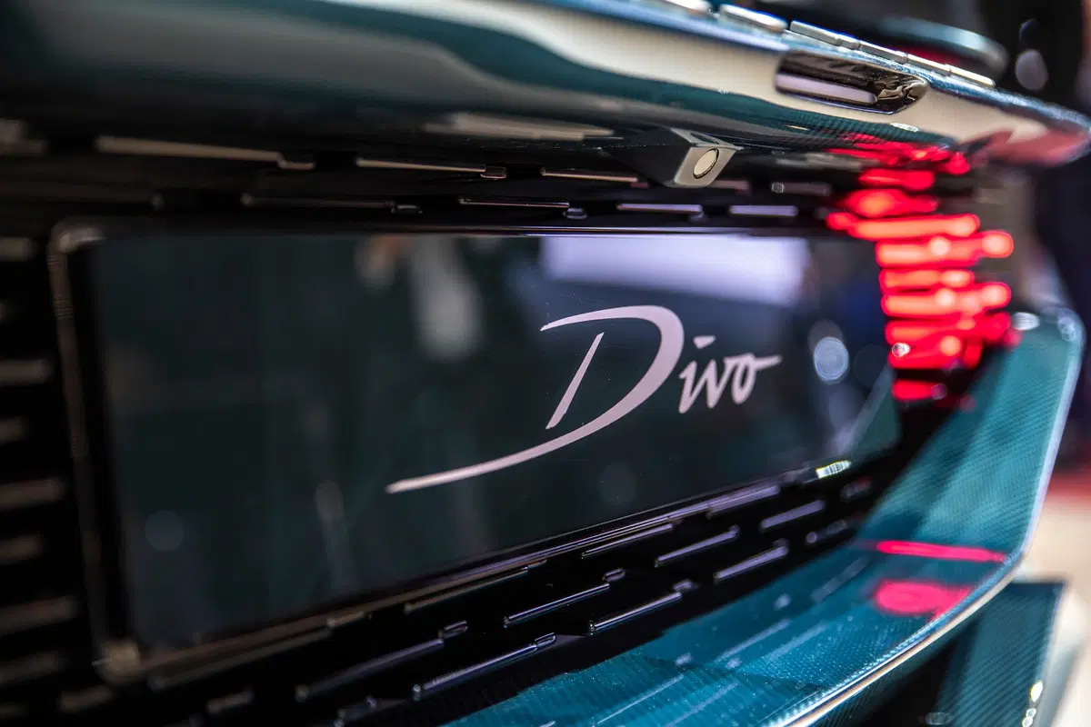 Bugatti al Salone di Ginevra 2019 (3)