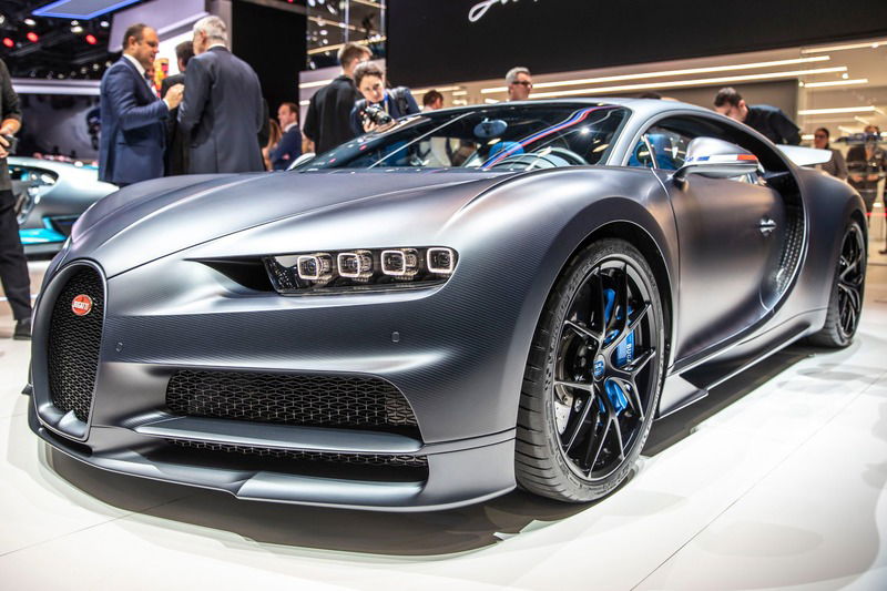 Bugatti Chiron Sport, a Ginevra la serie speciale 110 ans Bugatti