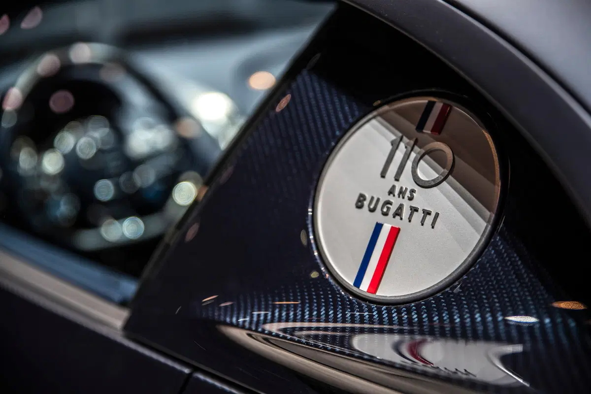 Bugatti Chiron Sport, a Ginevra la serie speciale 110 ans Bugatti (6)