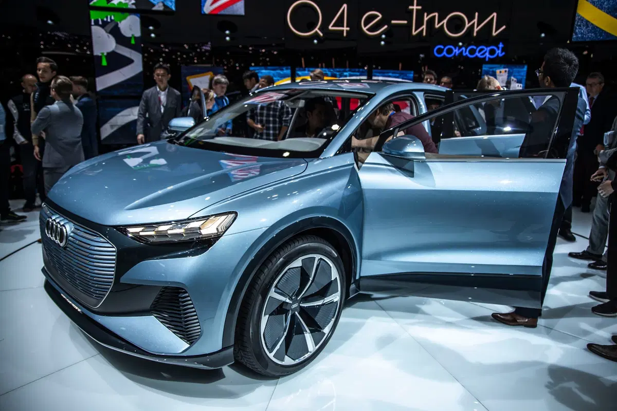 Audi Q4 e-tron concept al Salone di Ginevra 2019