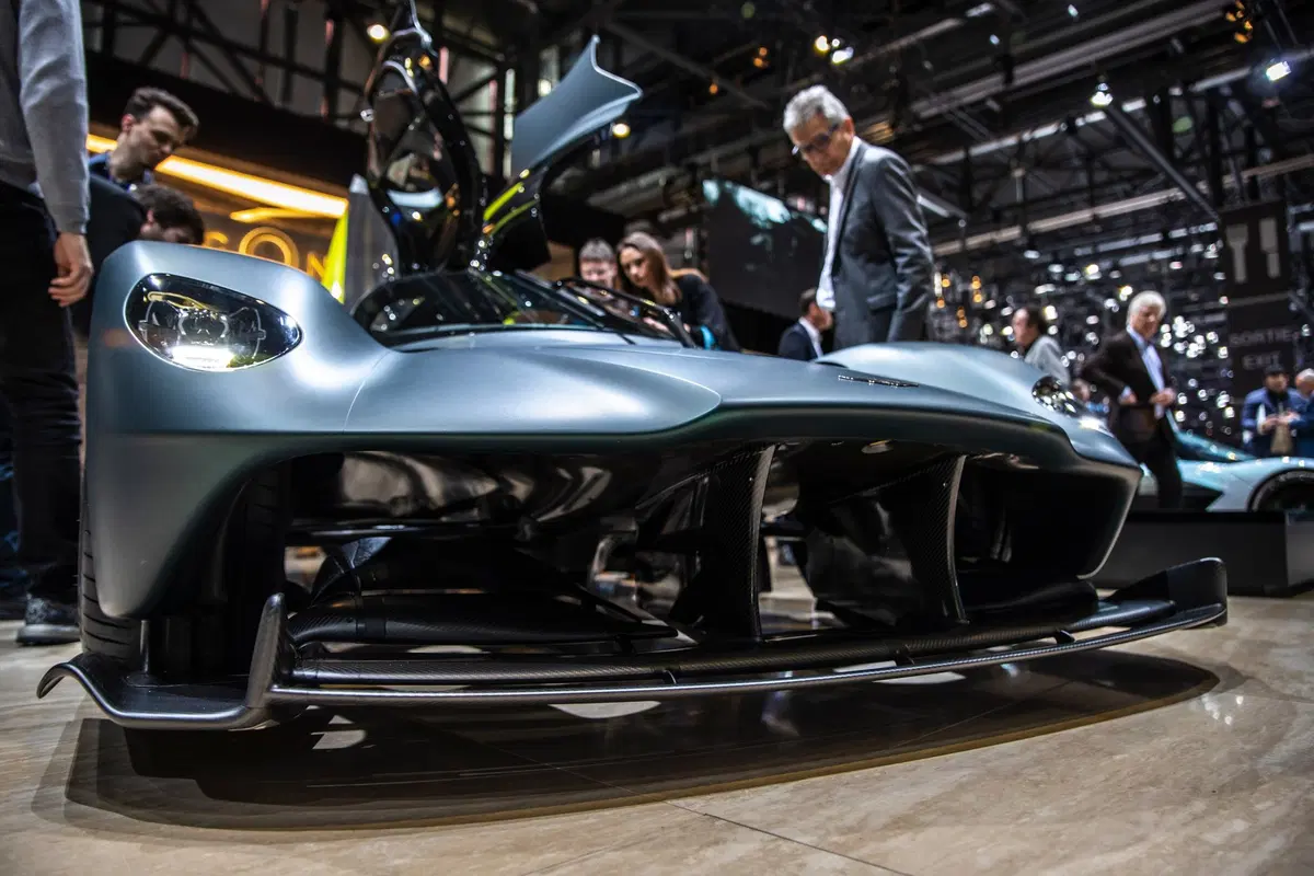 Aston Martin AM-RB 003 al Salone di Ginevra 2019 (15)