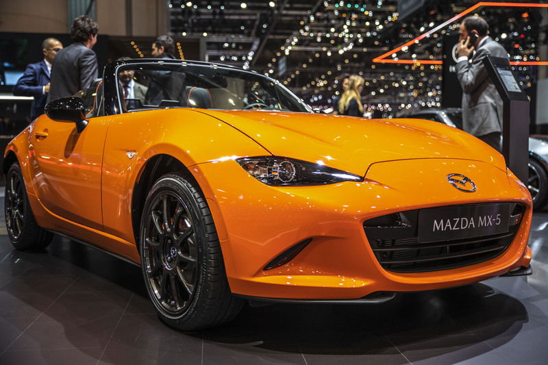 La Mazda MX-5 30th Anniversary Edition monta le pinze Brembo