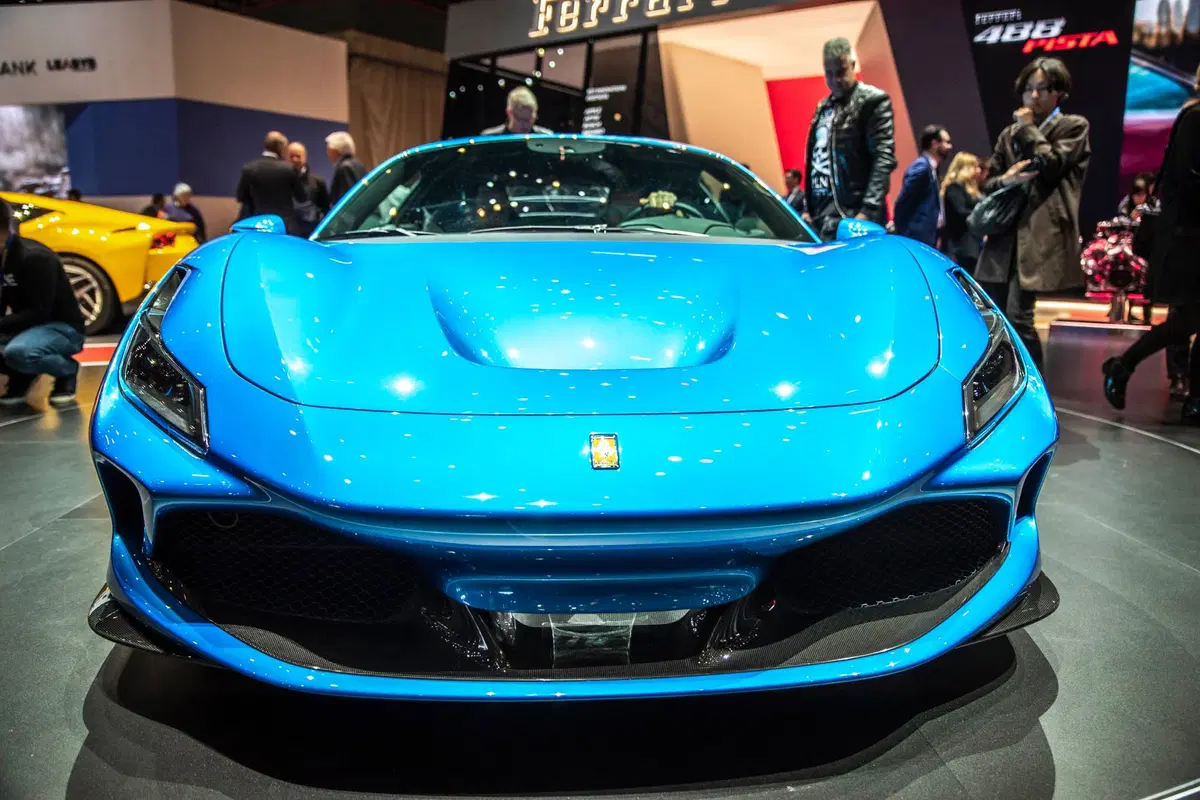 Ferrari F8 Tributo: foto, video e dati tecnici dell’erede della 488 [Video] (2)