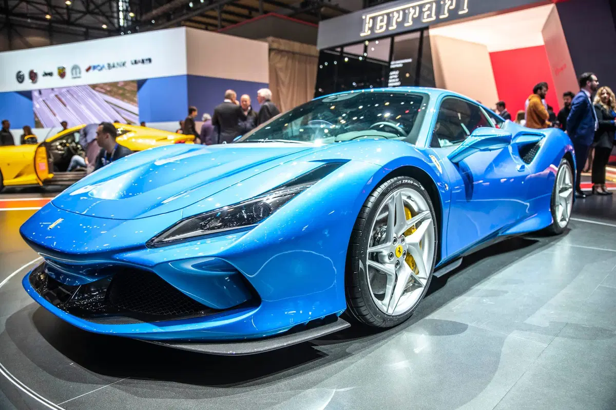 Ferrari F8 Tributo: foto, video e dati tecnici dell’erede della 488 [Video] (3)