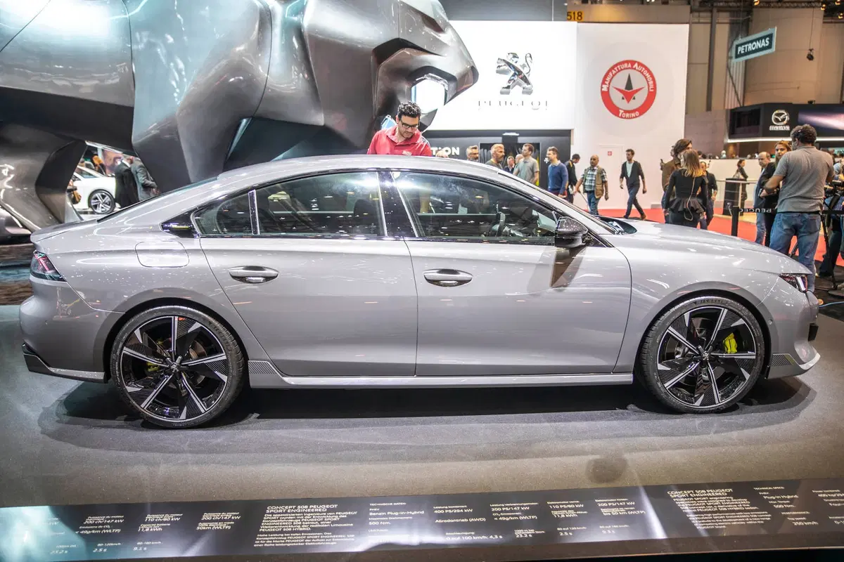 Peugeot al Salone di Ginevra 2019 [Video] (27)