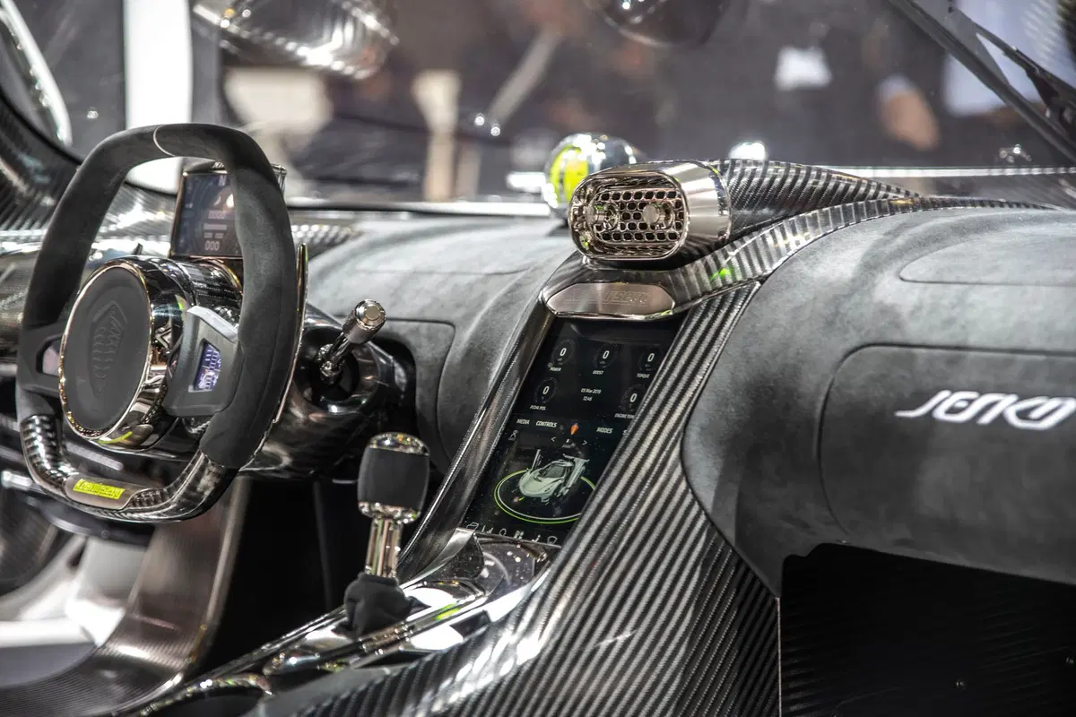 Koenigsegg Jesko: nuova supercar al Salone di Ginevra 2019 (7)