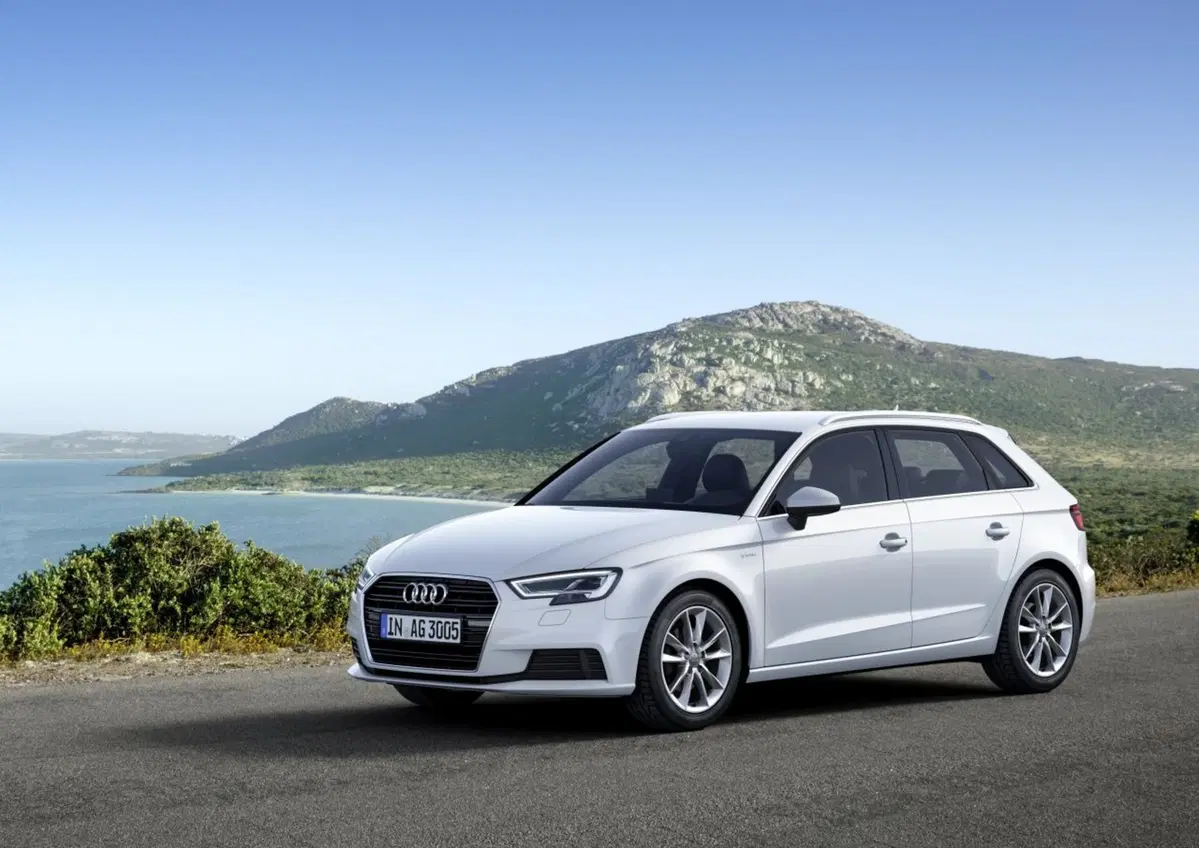Audi A3 Sportback g-tron 2019: più metano, meno benzina (9)