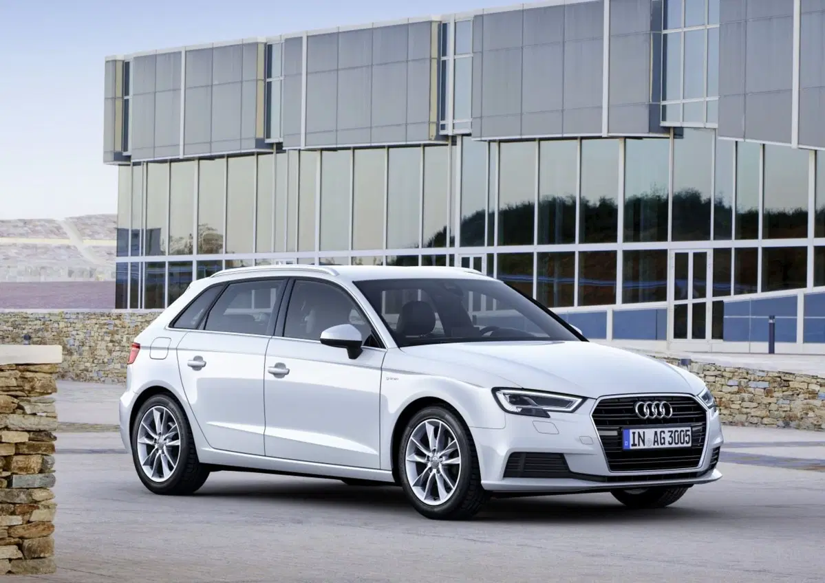 Audi A3 Sportback g-tron 2019: più metano, meno benzina (11)